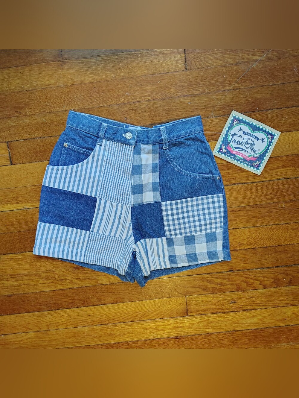 Vintage 90s High Waisted Patchwork Denim Mom Jean Shorts Size 26-27" Small